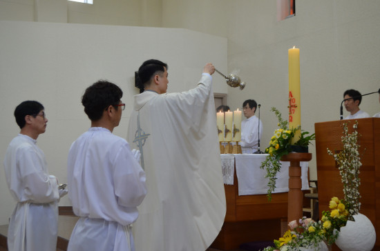 20170416부활대축일_명지_부활미사002.jpg