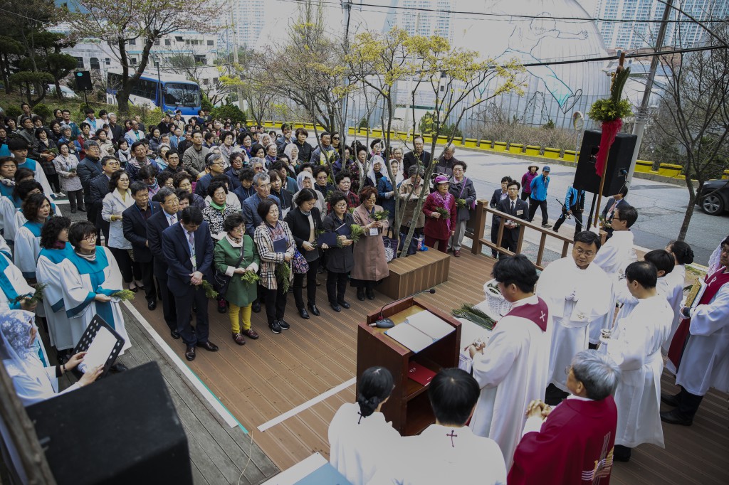 2017-04-09  10-46-26주님수난성지주일_이기대_002.JPG