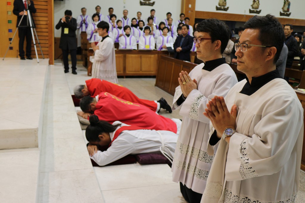 2017-04-14  14-20-10주님수난성금요일_남산_004.JPG