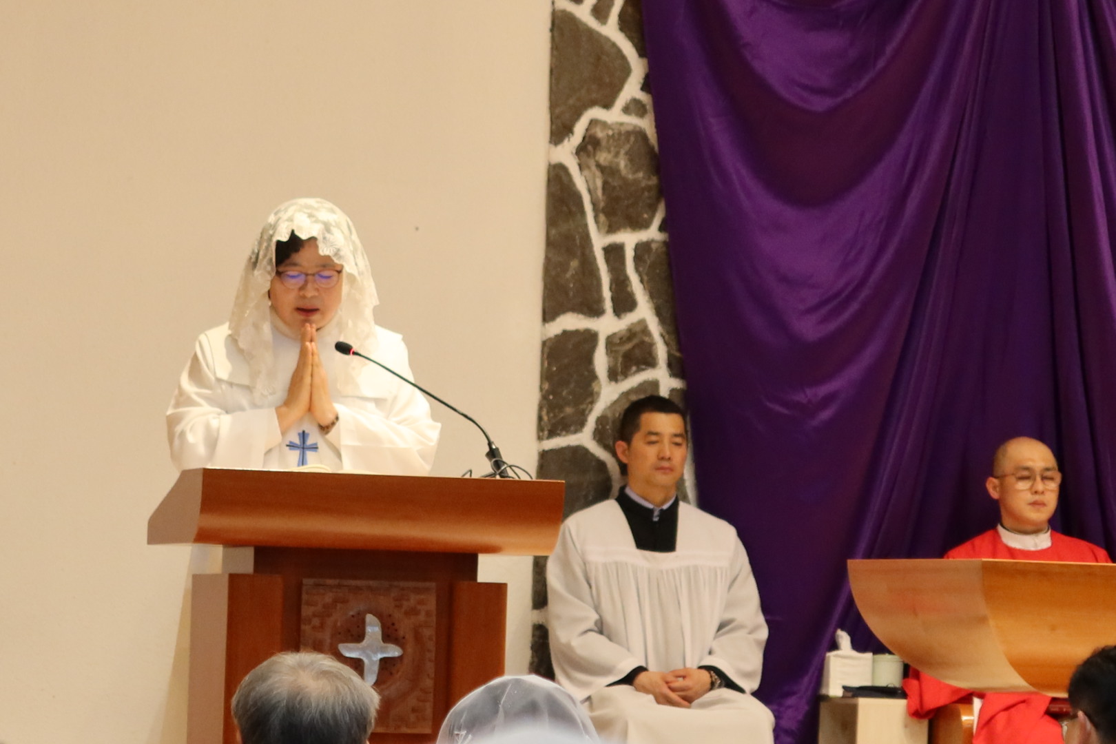 2025년 성금요일 주님 수난 예식 (11).jpg