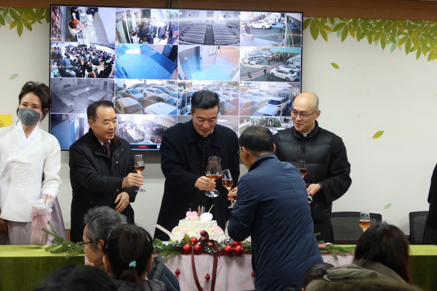 김종남스테파노신부님 영명축일 (67).jpg