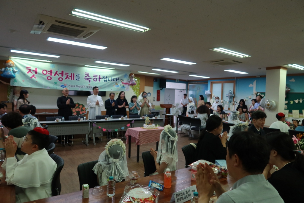 2024년 첫 영성체 축하식 (9).jpg