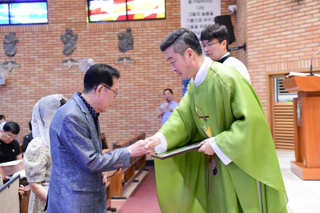 2024년 선종 봉사자 축복 (9).jpg