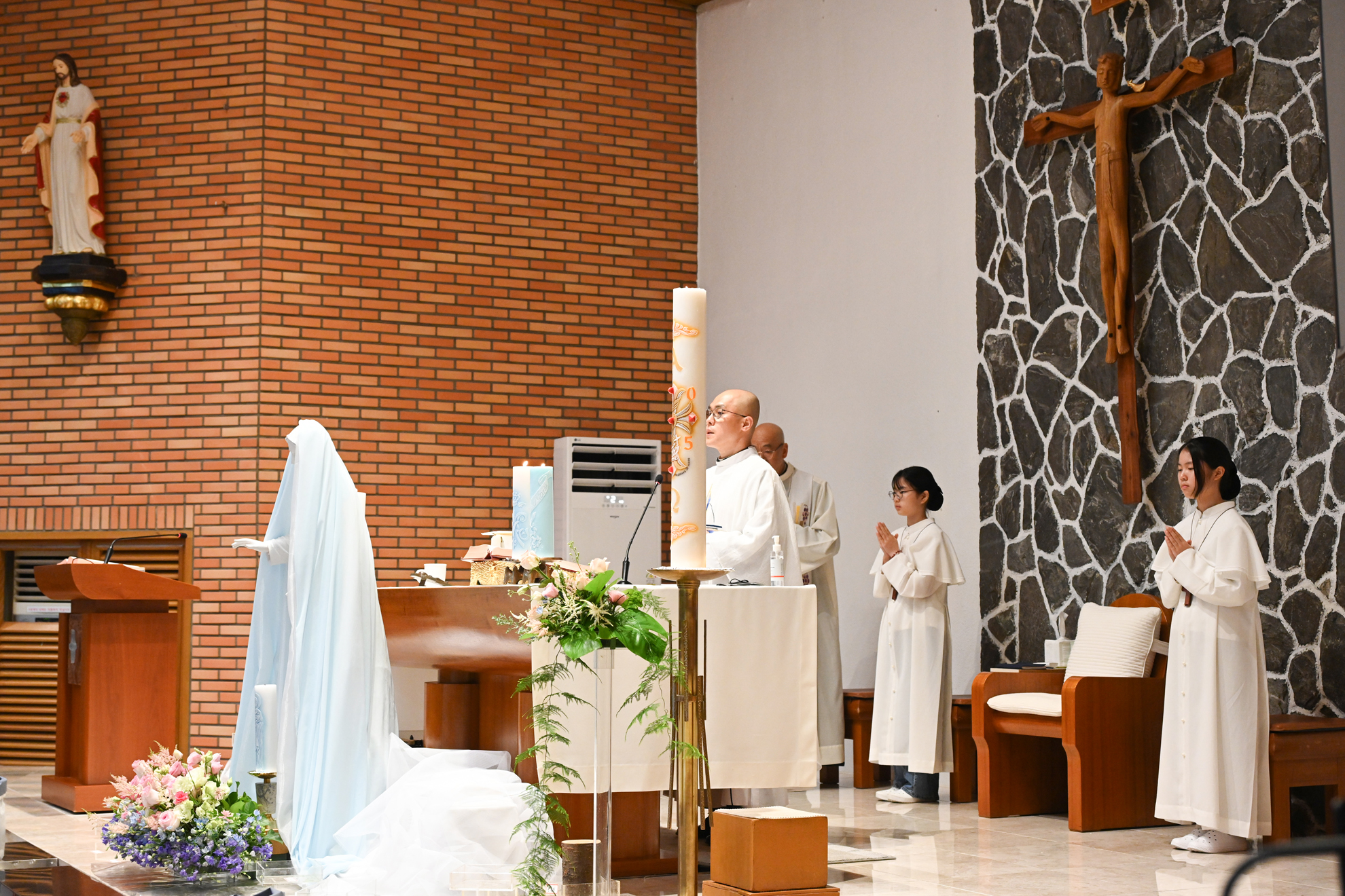 2025년 성모님의 밤 (33).jpg