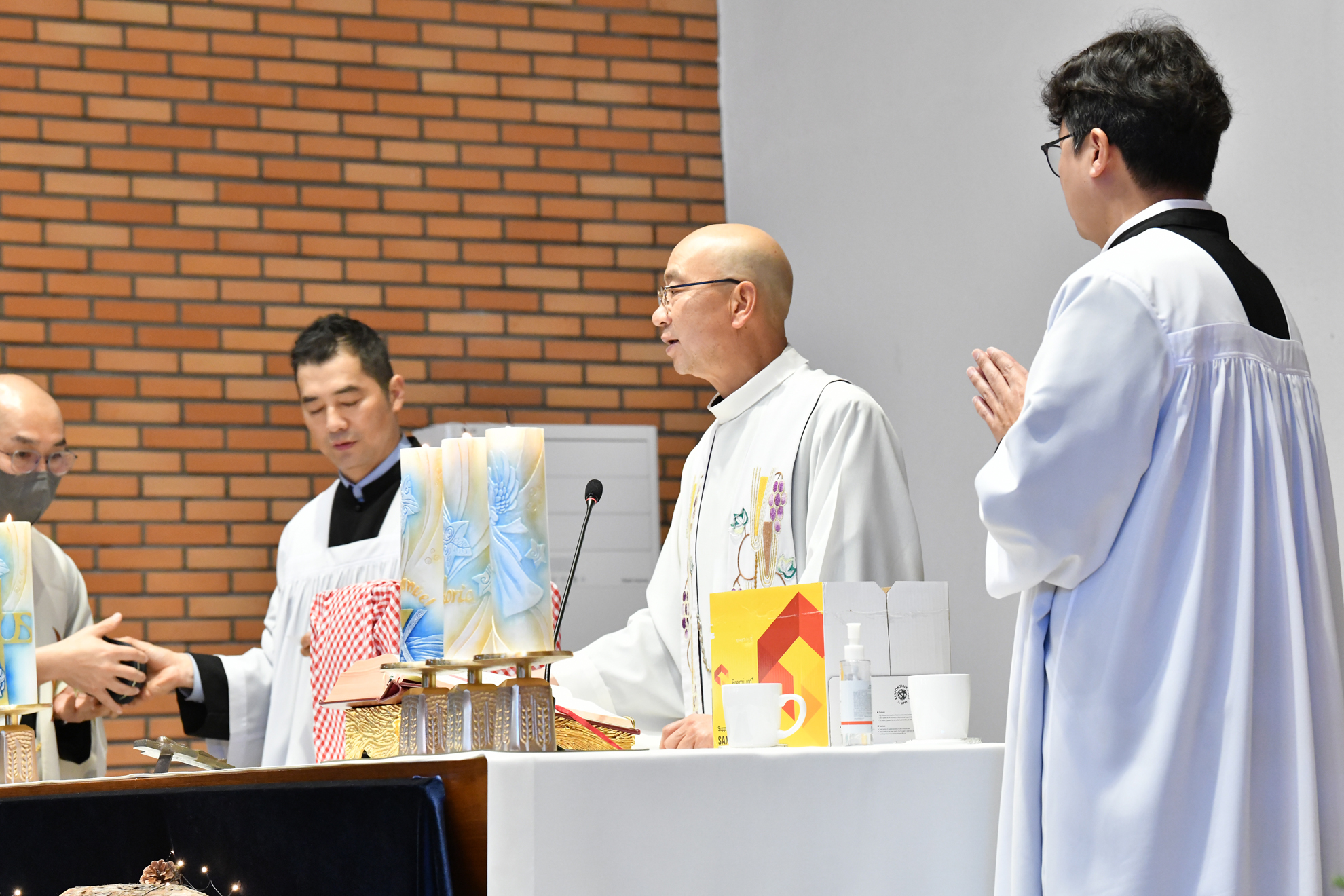 2024년 주님 성탄 대축일 낮미사 (37).jpg