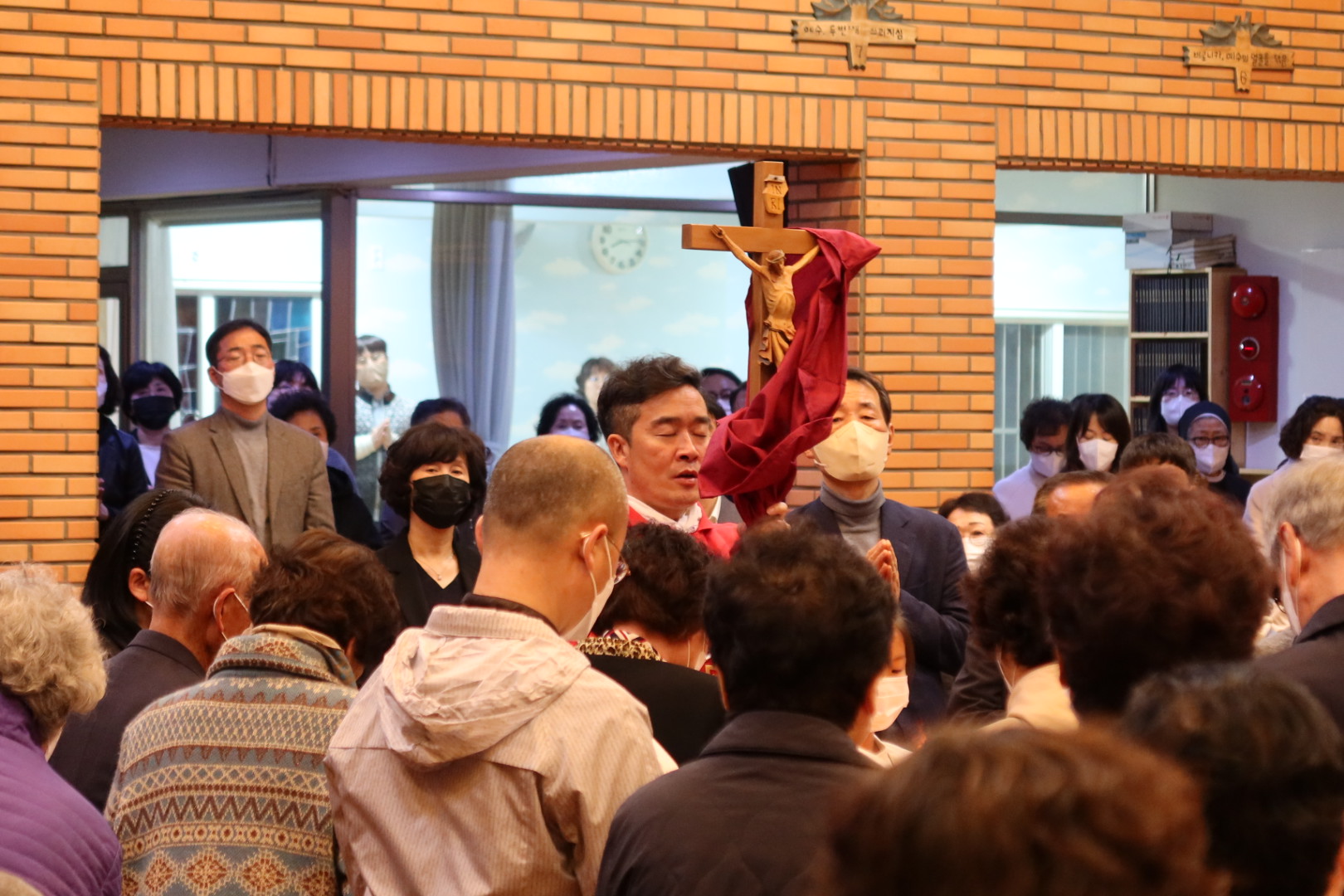 2023년 주님수난 성금요일 (20).jpg
