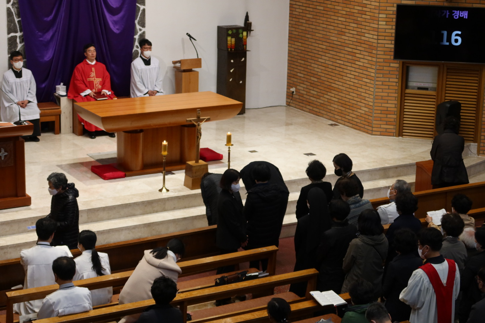 2023년 주님수난 성금요일 (29).jpg