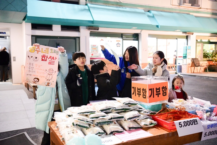 거제동성당-전체 사진-65521807969.jpg