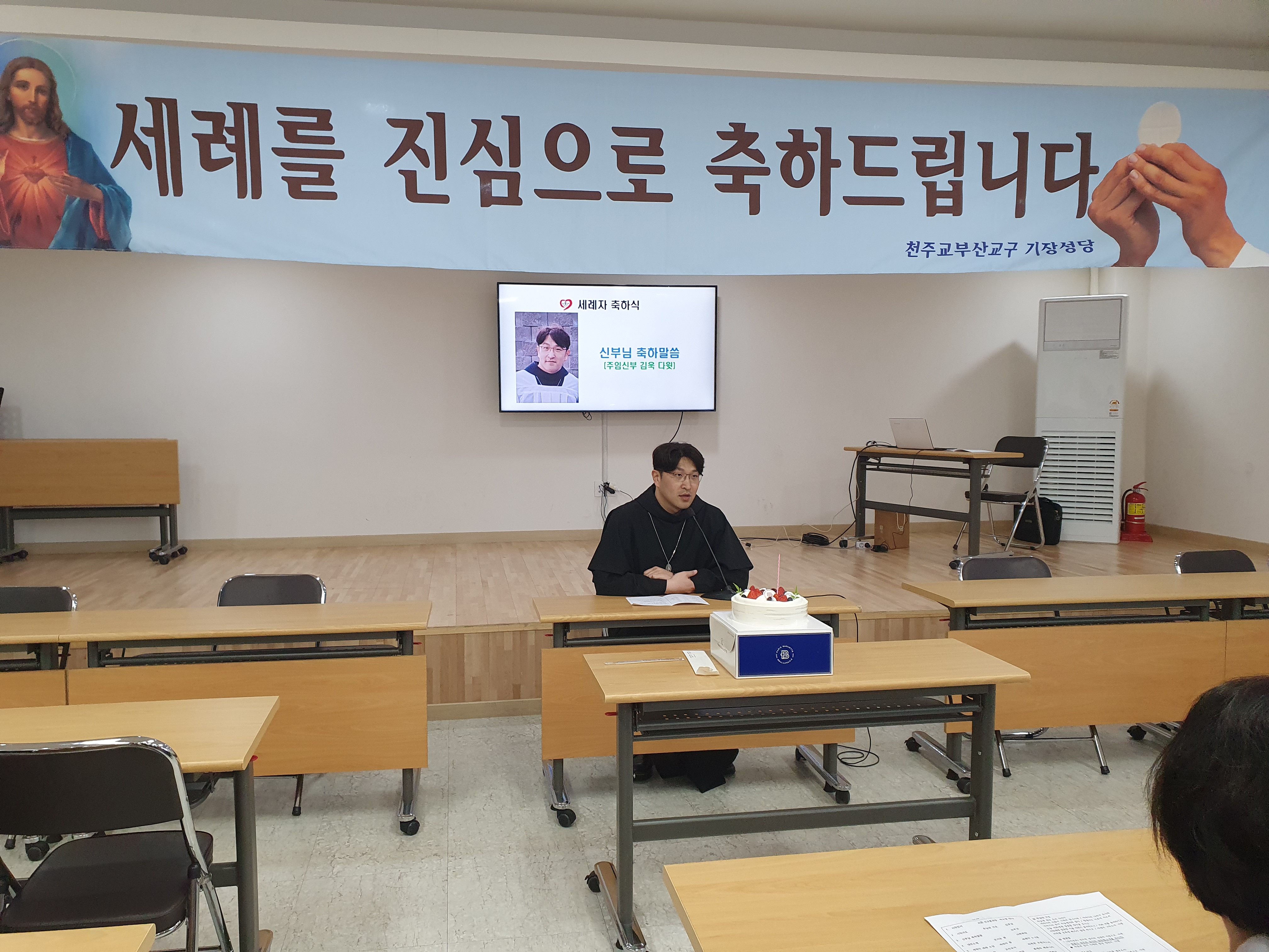 KakaoTalk_20230412_195743576_05.jpg