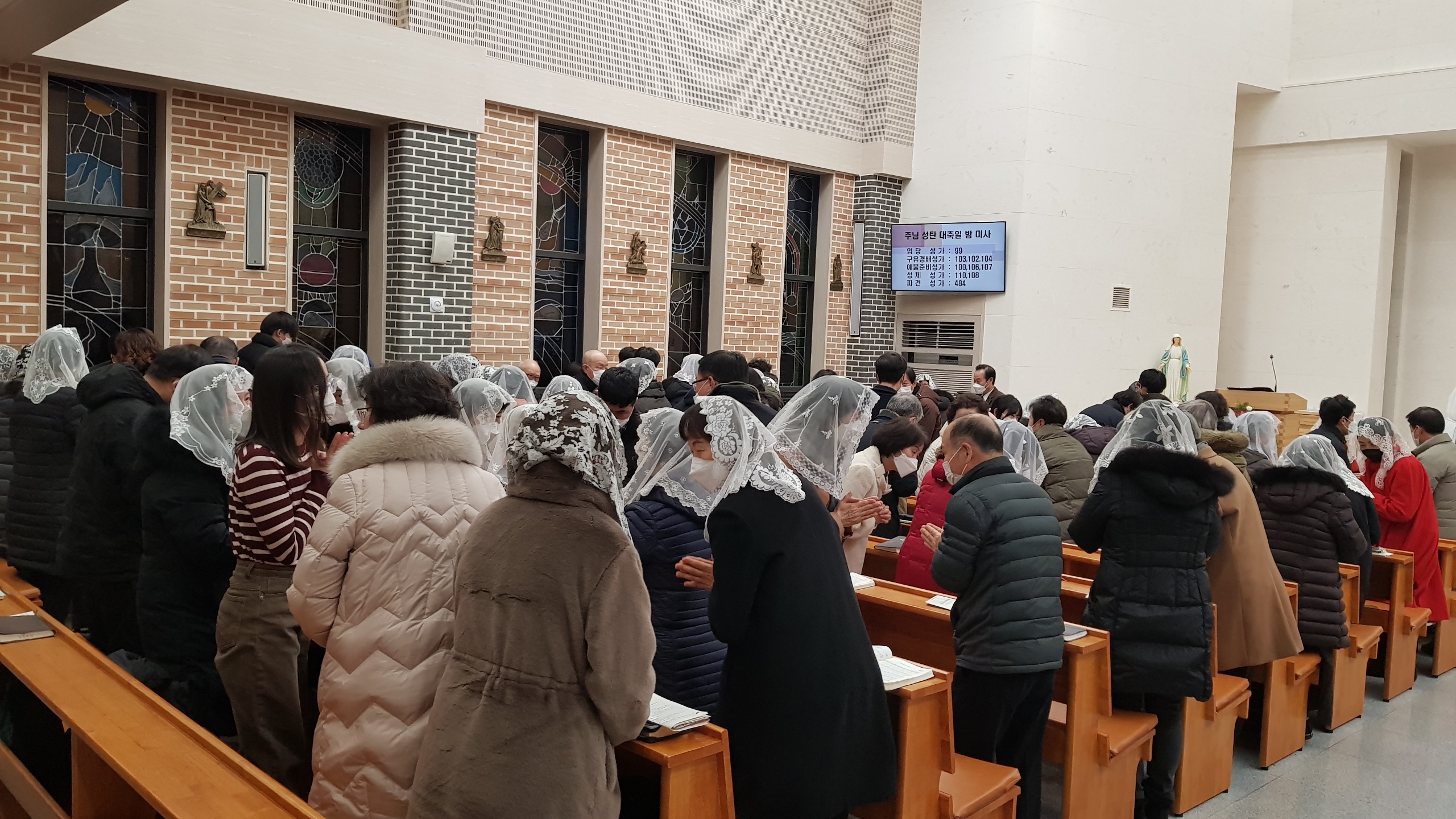 KakaoTalk_20230101_174342295_06.jpg