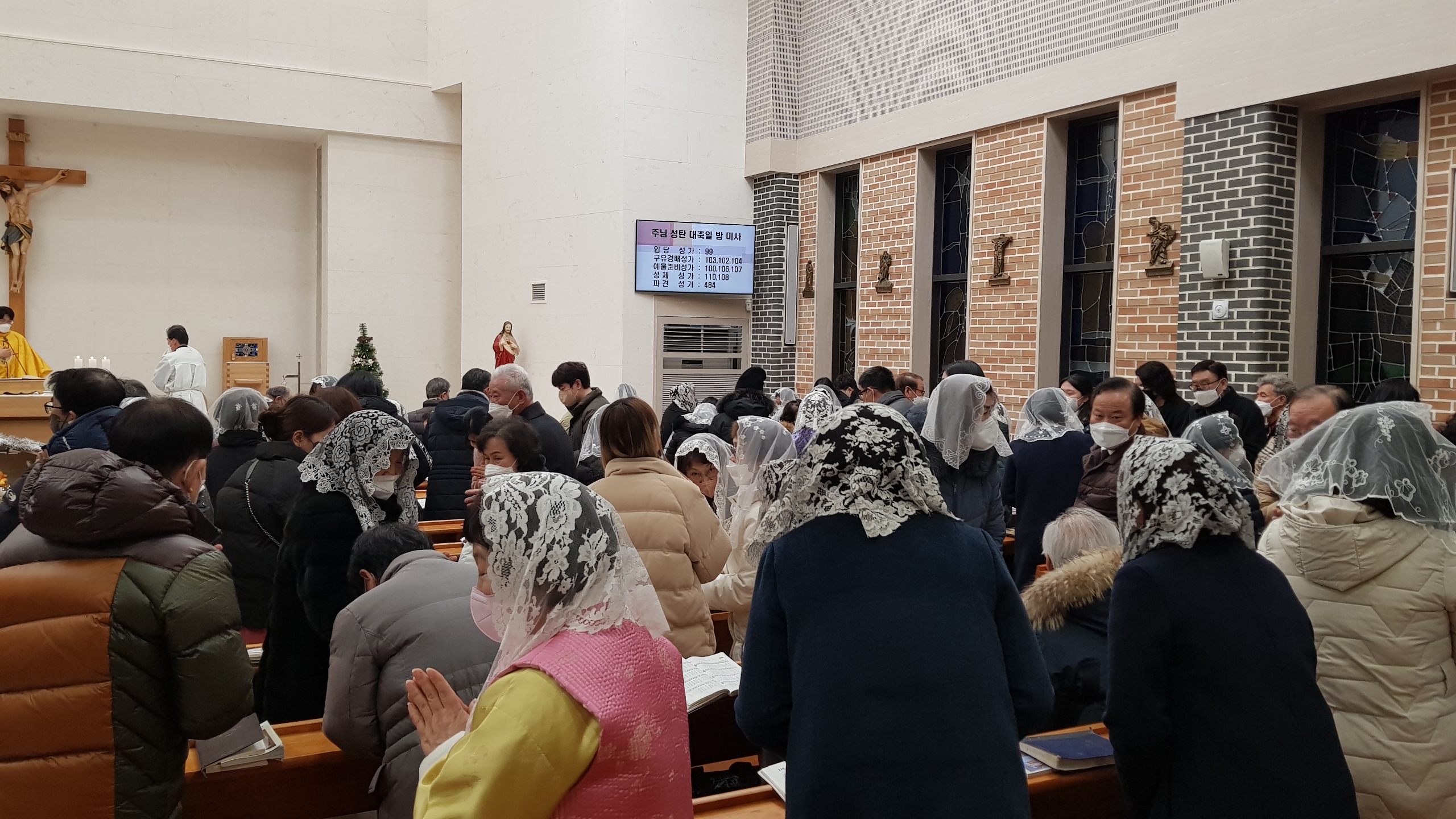 KakaoTalk_20230101_174342295_05.jpg
