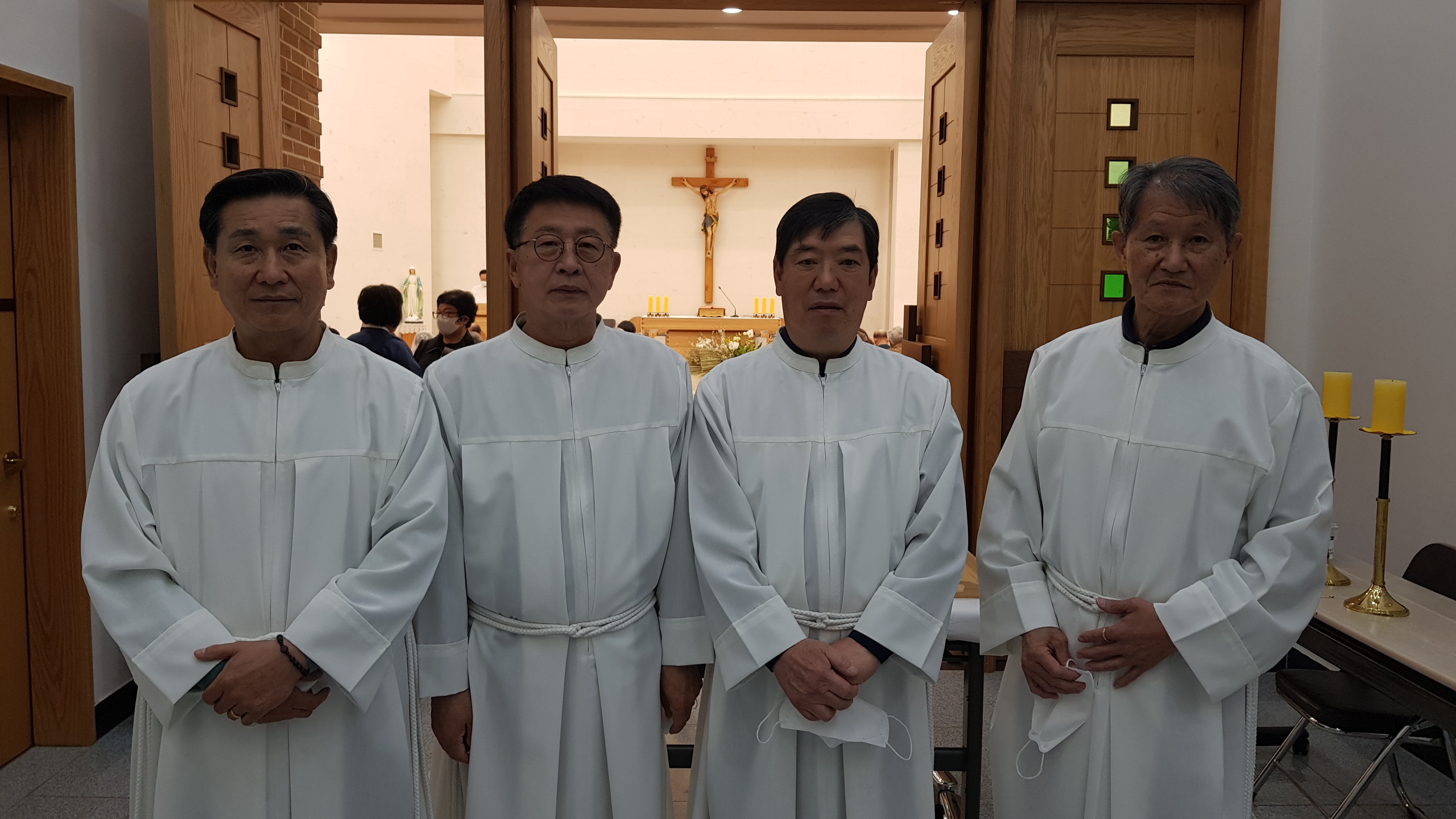 KakaoTalk_20230412_210209903_23.jpg