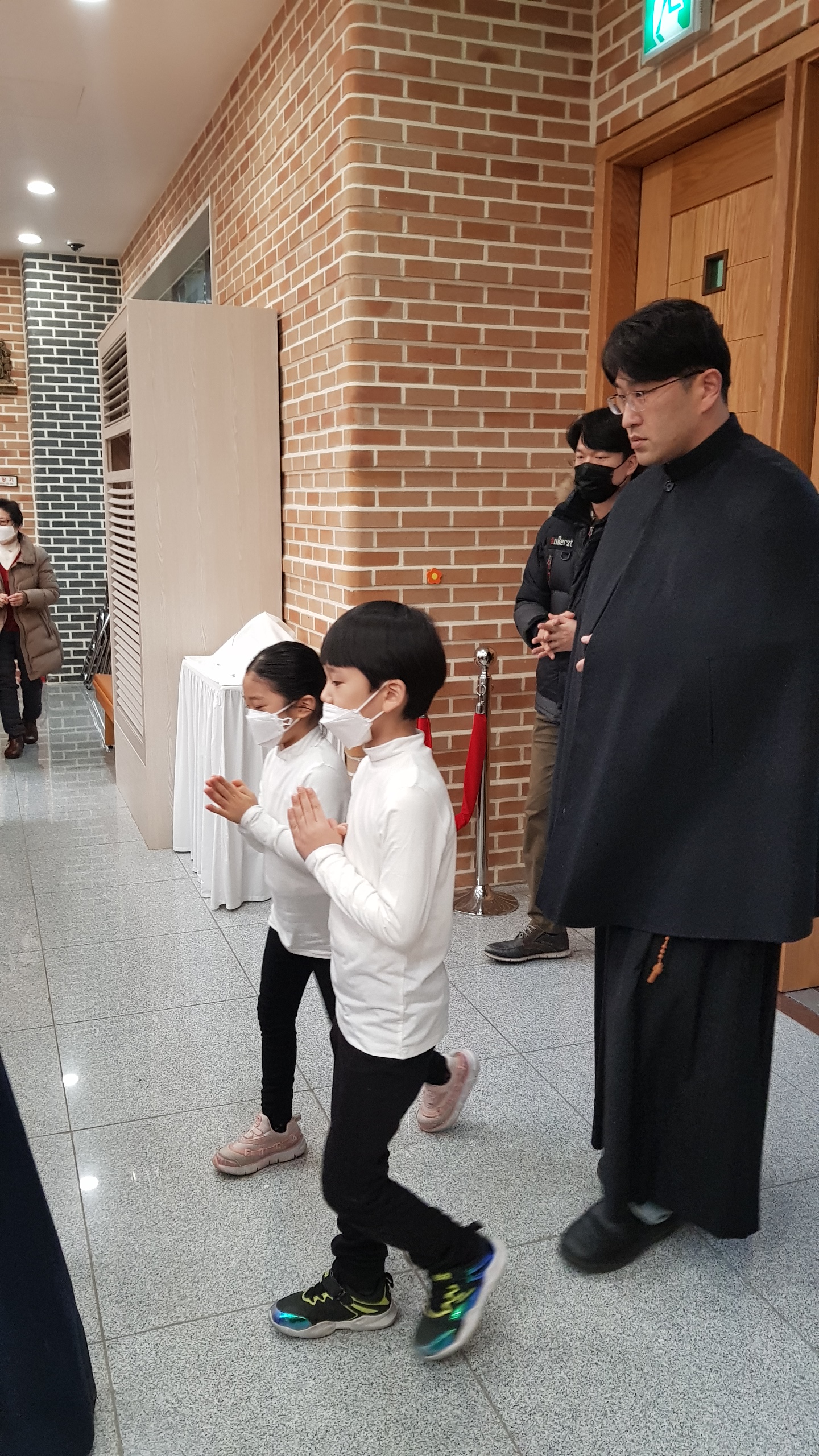 KakaoTalk_20230101_174418613_09.jpg