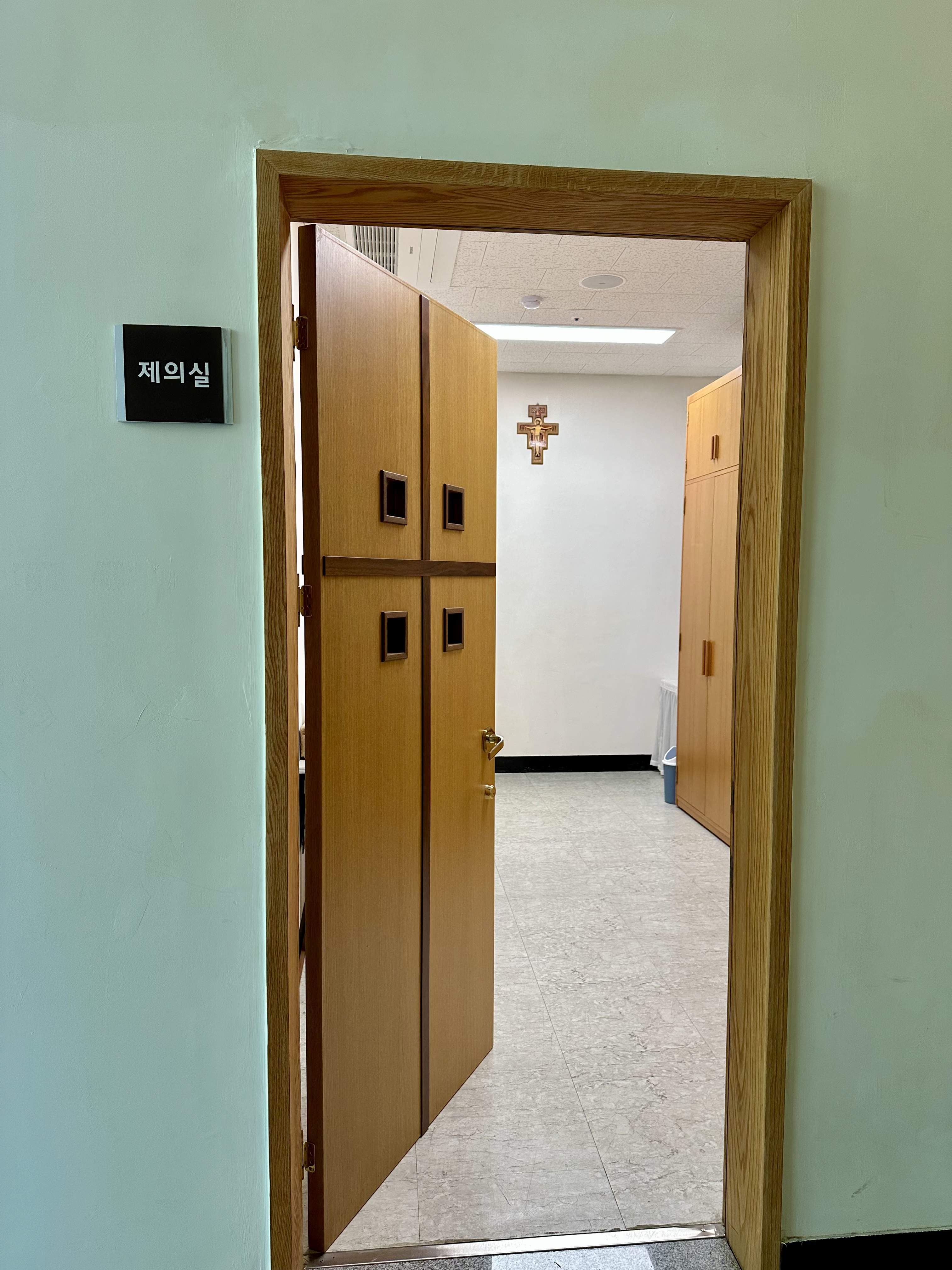 KakaoTalk_20250616_234137814_09.jpg