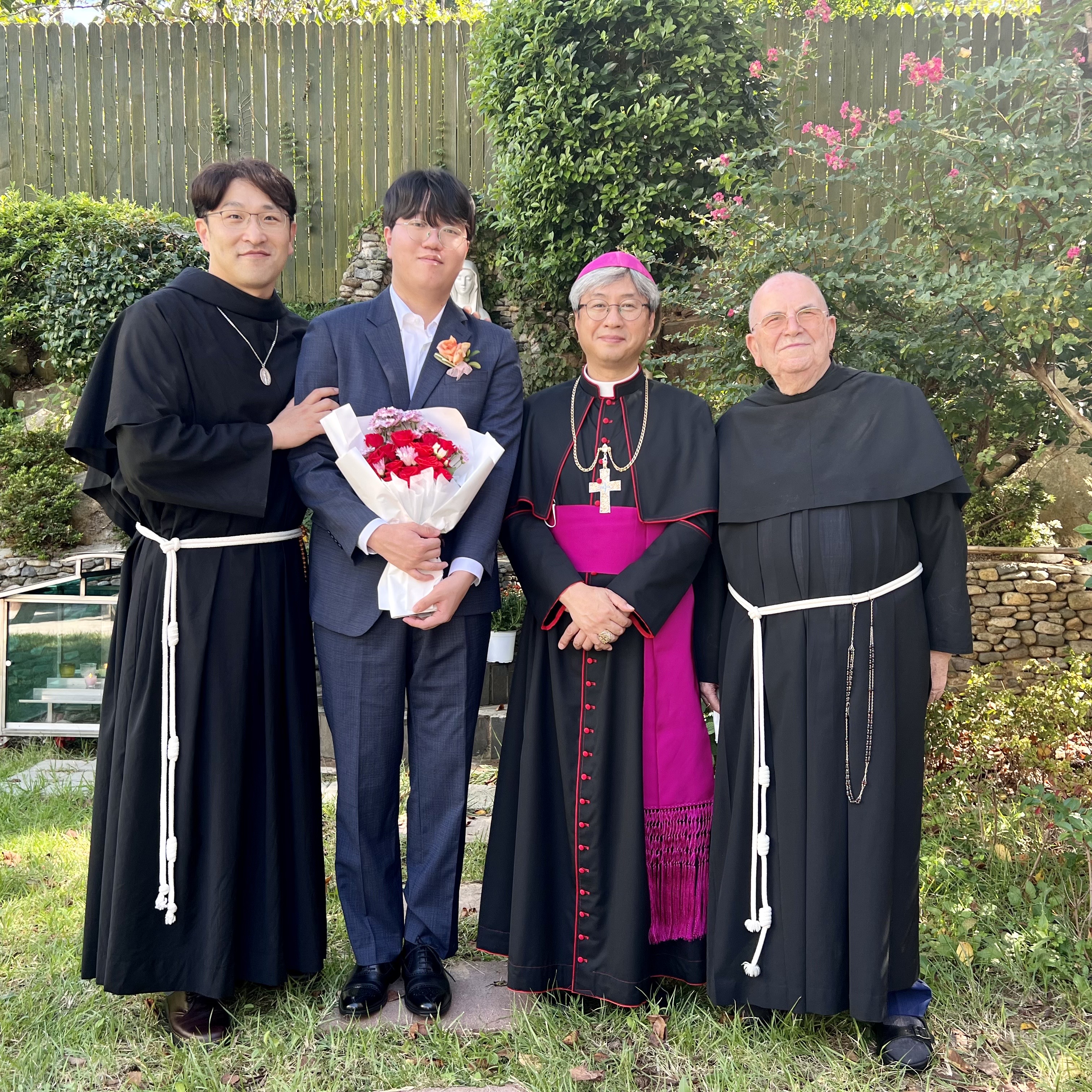 KakaoTalk_20221003_112720127_04.jpg