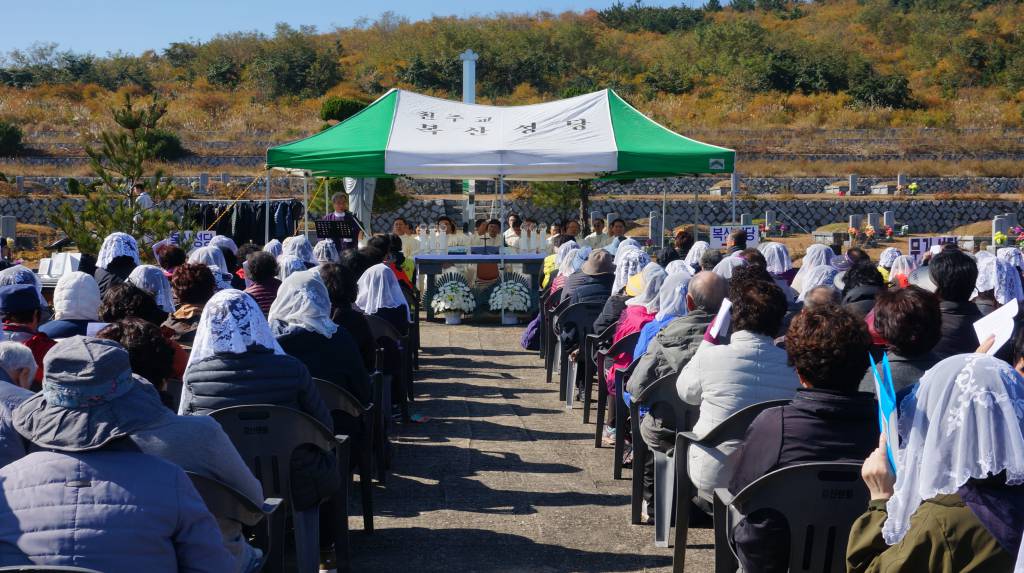 20181102위령의날미사(경주)005.JPG