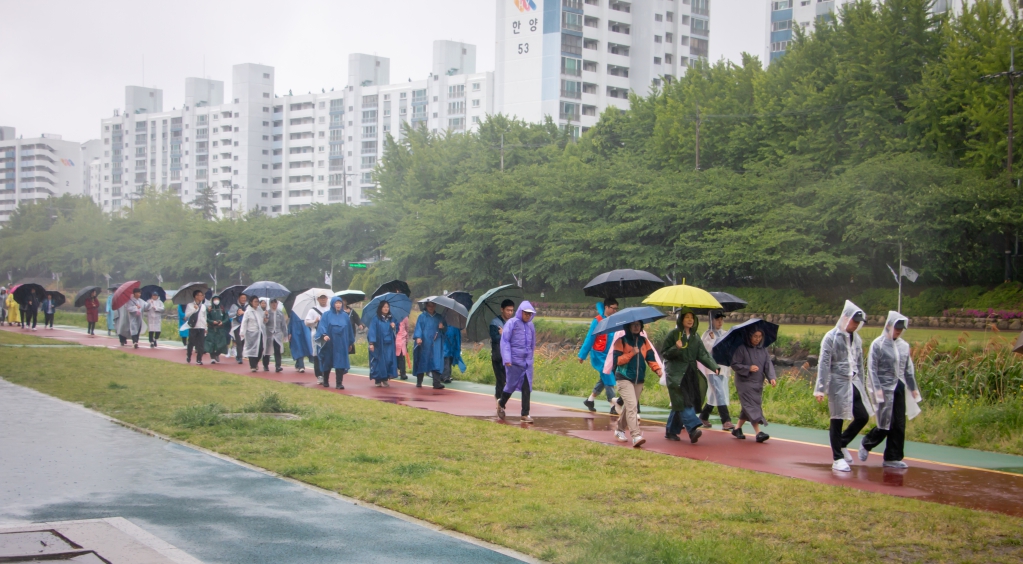 20250509한국카리타스설립50주년기념부산교구도보성지순례021.jpg
