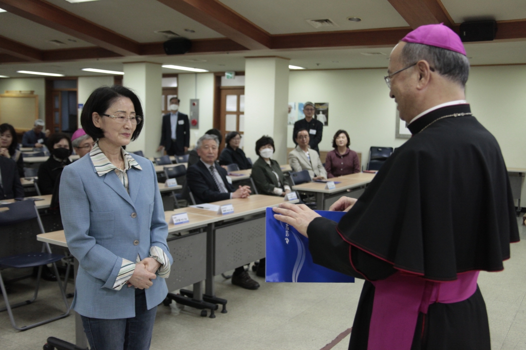 20230417신약성경이어쓰기완필및6R탄소단식챌린지시상식191.JPG