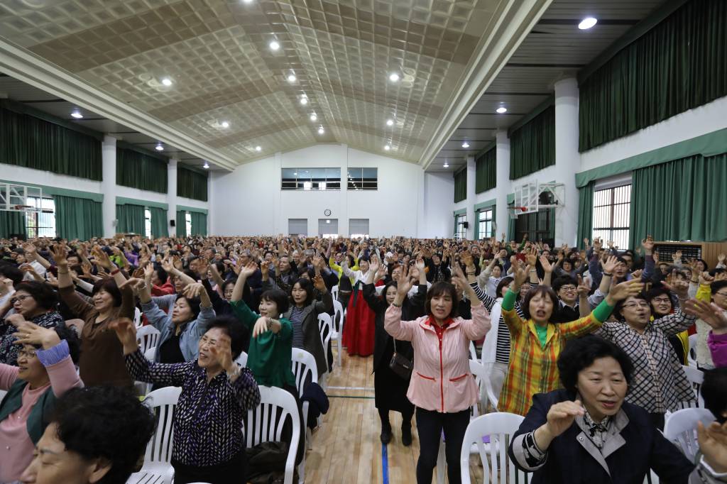 20180428교구성령쇄신대회086.JPG