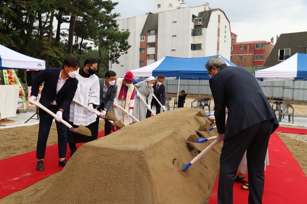 20210910예수성심전교수녀원본원기공식007.jpg