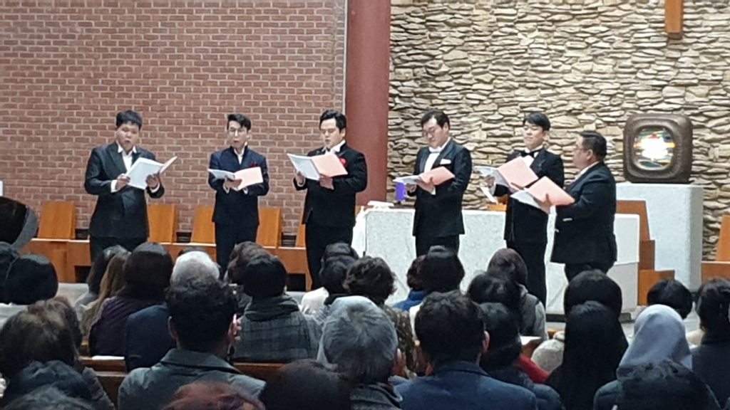 남성5중창 (김민형, 김기환, 김현성, 서치환, 이태영).jpg