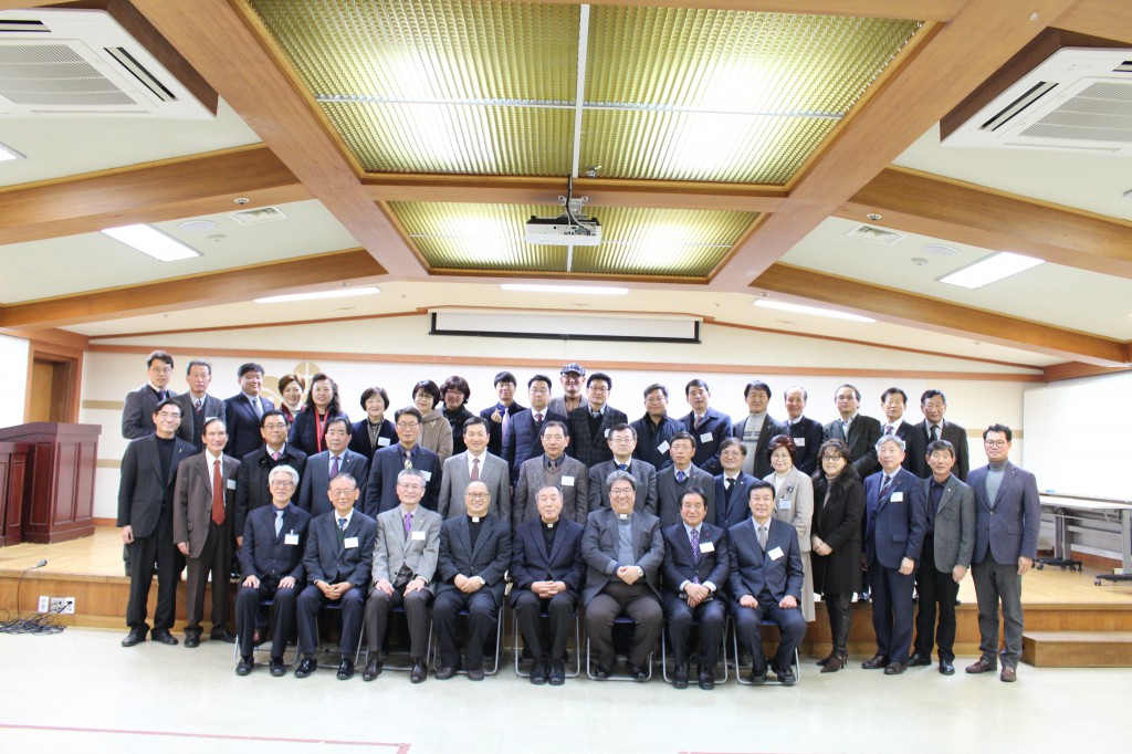 20180219제40대교구평협임원임명장수여003.JPG