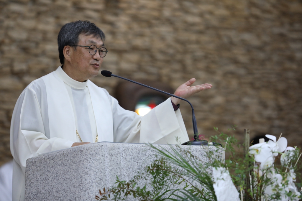 20241007부산가톨릭대학교개교60주년기념미사230.JPG