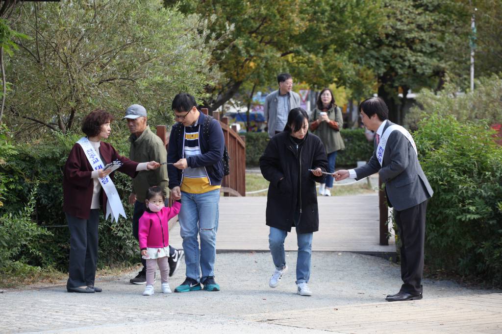 20181027대연성당가두선교010.JPG