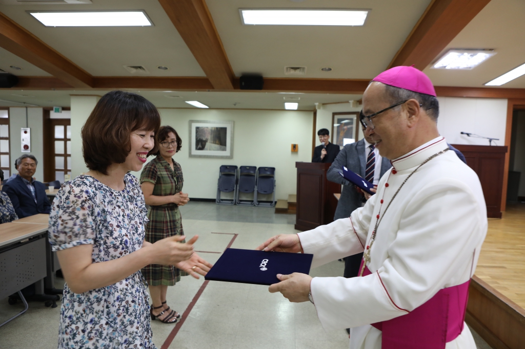 20190705전국성지순례완주자축복장수여식071.JPG