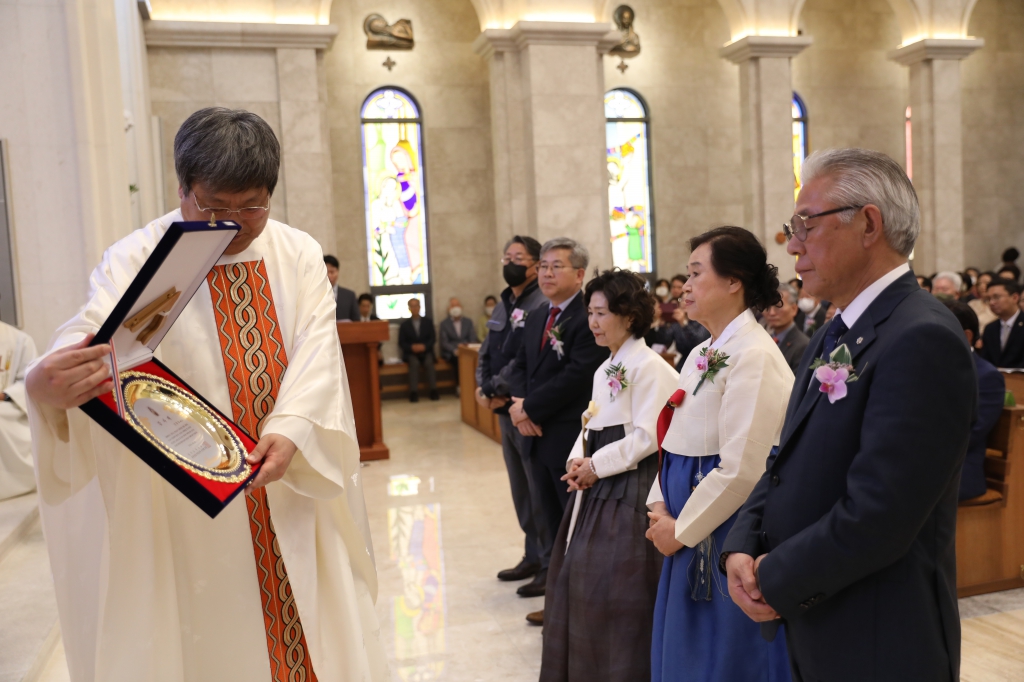 20230603온천성당새성전축복식650.JPG