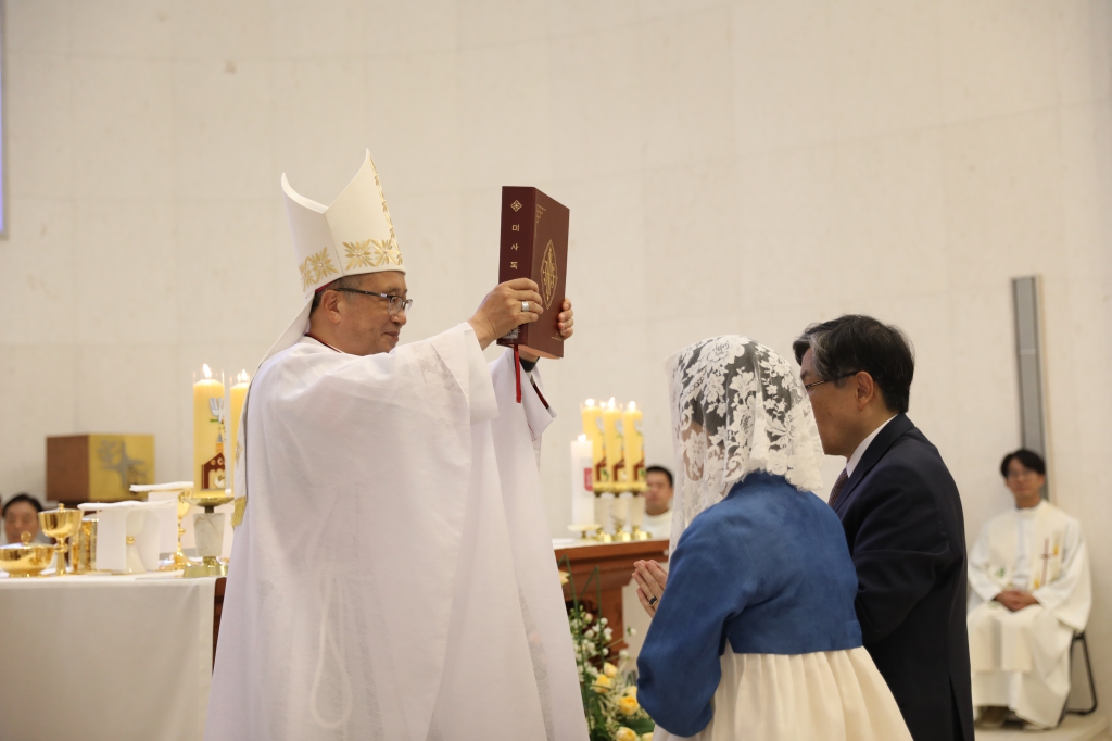 20230603온천성당새성전축복식220.JPG