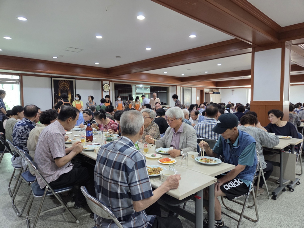 20250706월평성당본당의날002.jpg