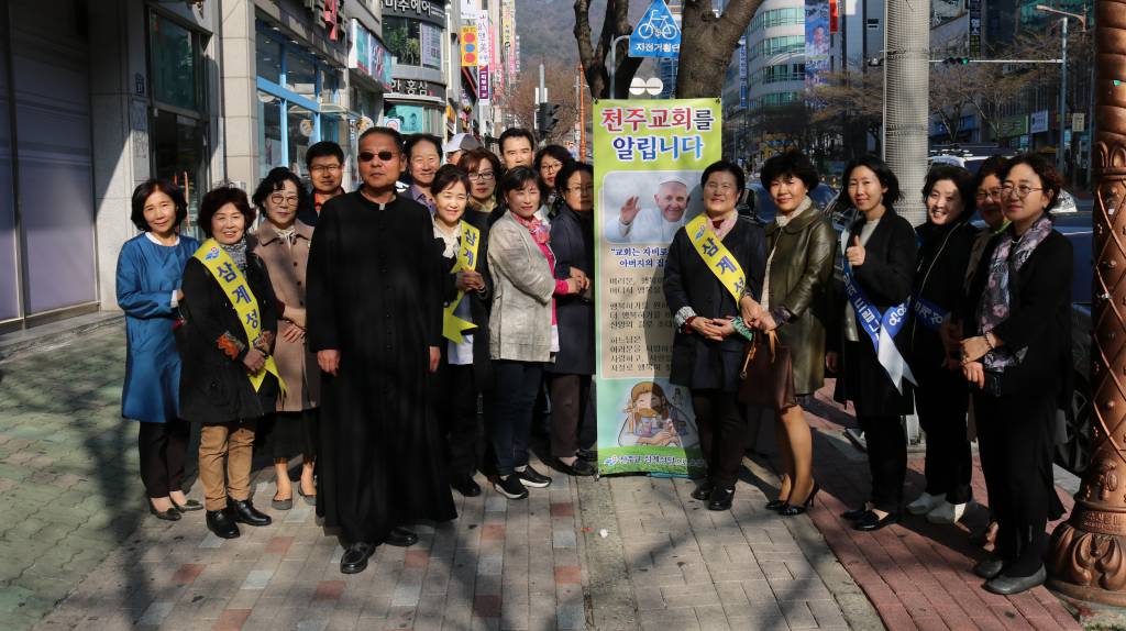 20180325삼계성당가두선교실시004.JPG