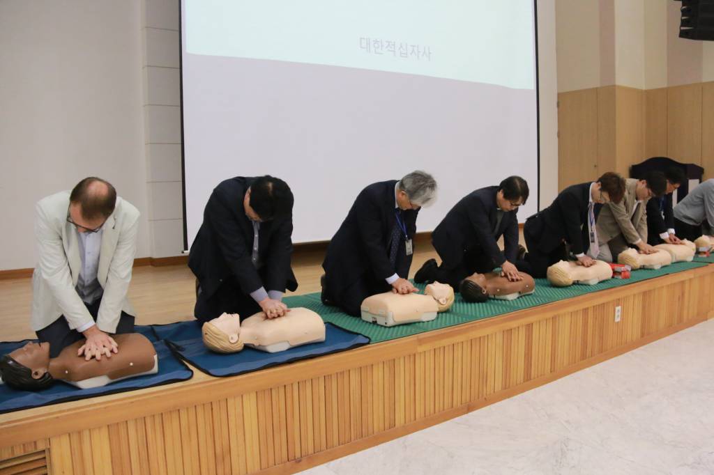 20180404부산가톨릭대학교제2회봉사의날개최011.JPG