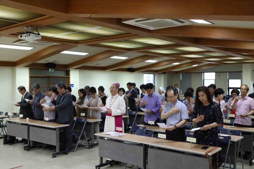 20180706한국천주교성지순례축복장수여식012.JPG