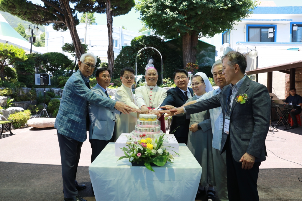 20250629서대신성당본당설립70주년감사미사375.JPG