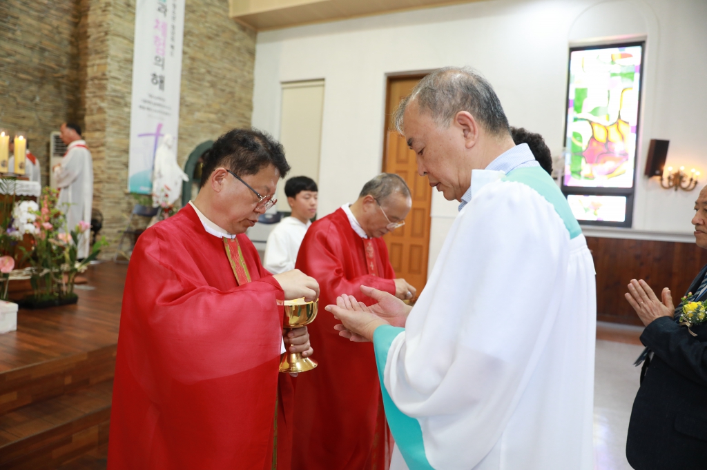 20250629서대신성당본당설립70주년감사미사178.JPG