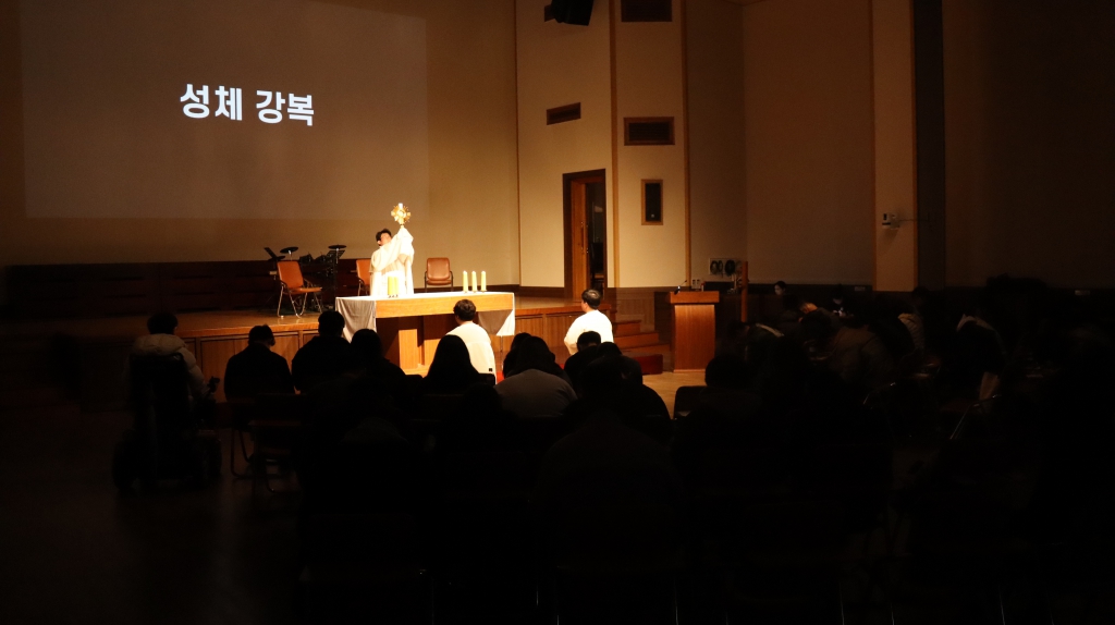 20250225청소년사목국청년성시간004.JPG