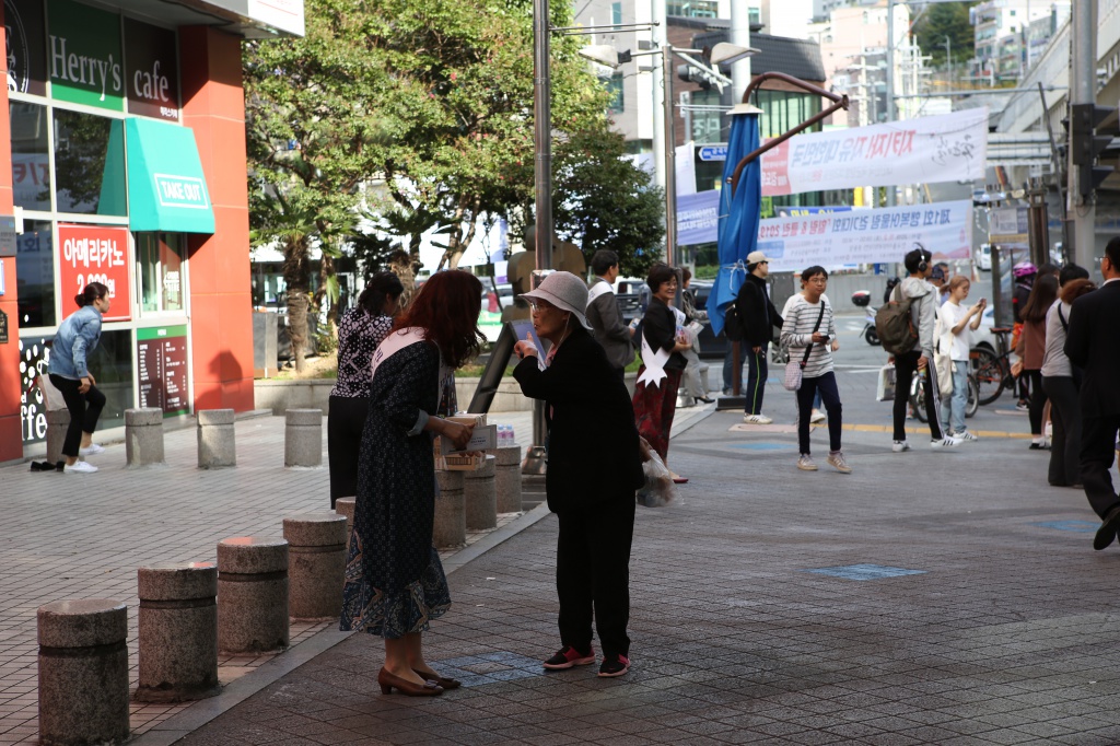 20191020화명성당신앙상담소운영006.JPG