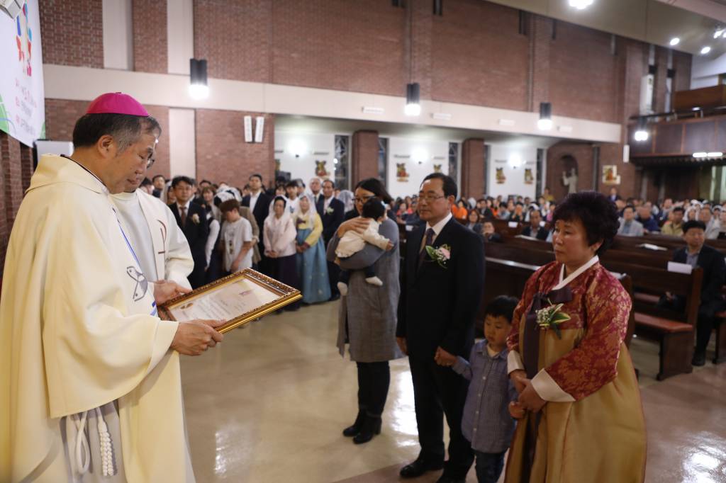 20180511성가정축복미사200.JPG