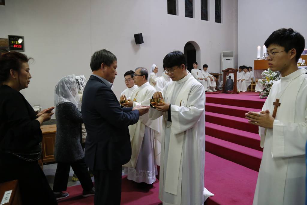 성토요일311.JPG