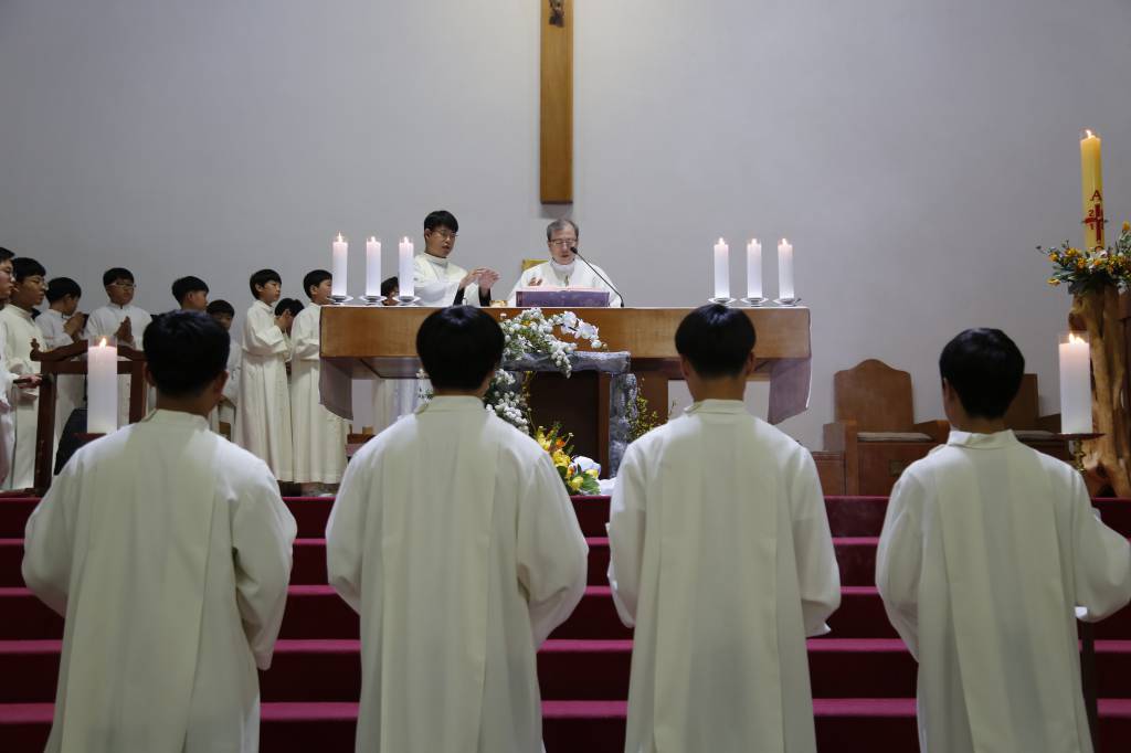성토요일228.JPG