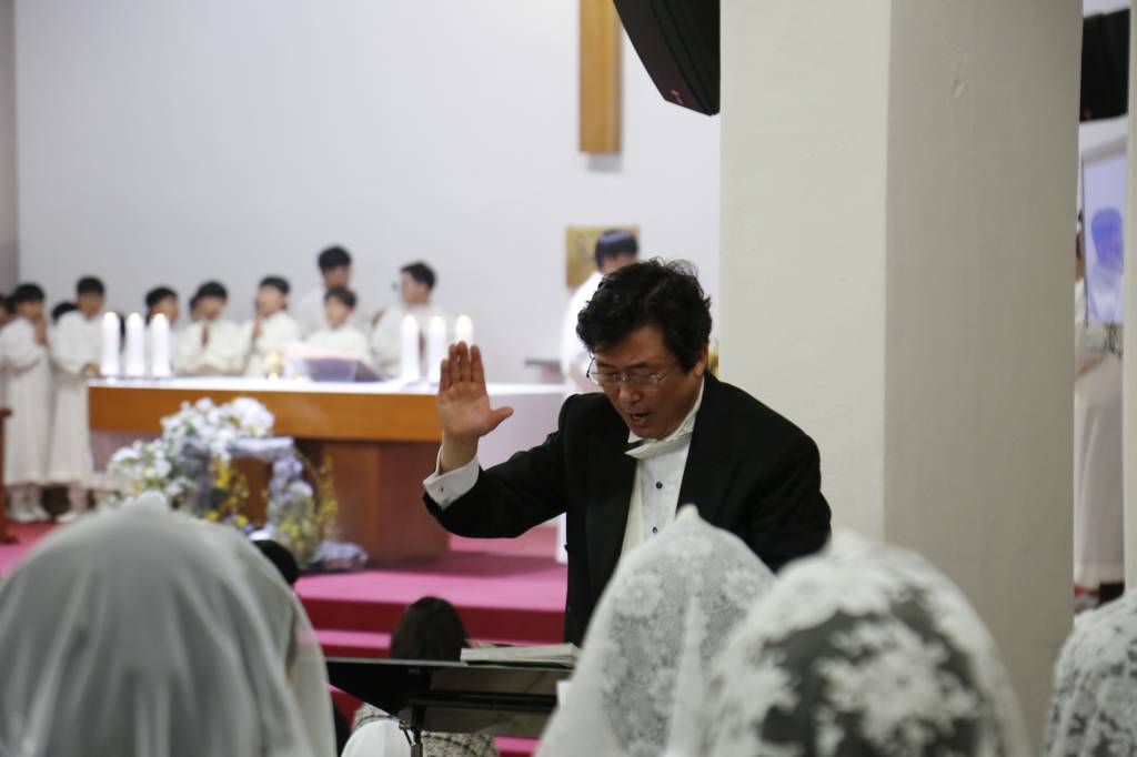 성토요일88.JPG