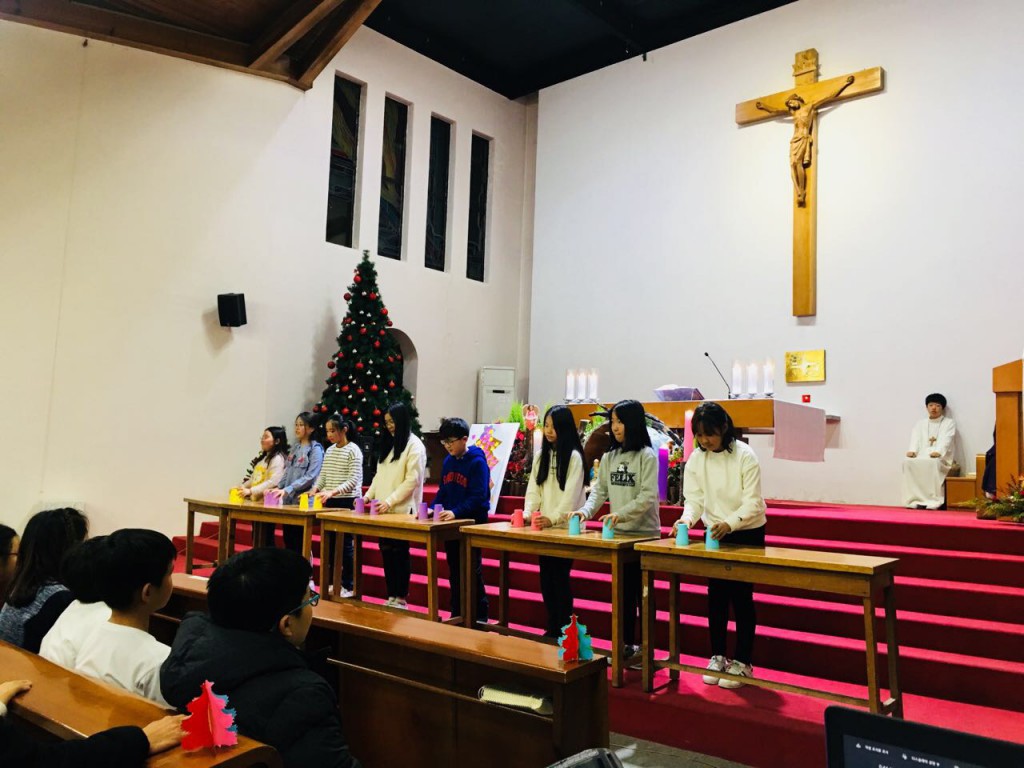 2017-12-23성탄가족미사 (42).jpg
