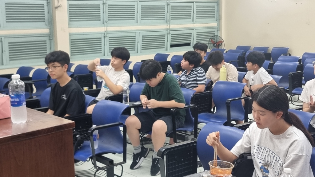 KakaoTalk_20251004_203014761_09.jpg