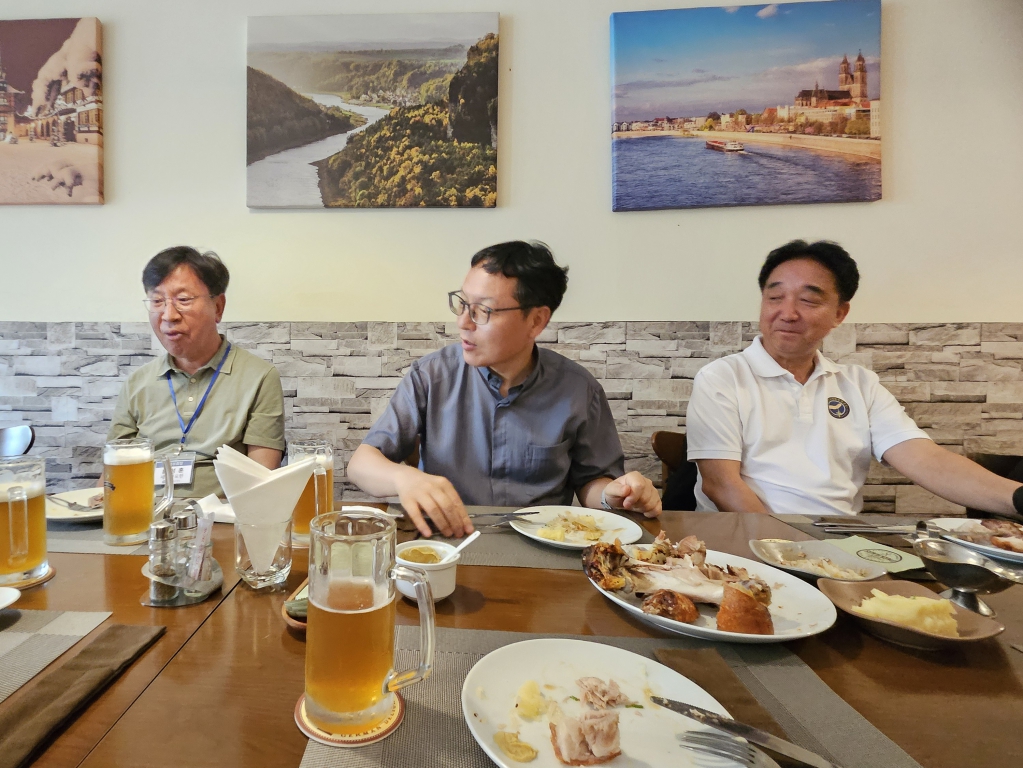 KakaoTalk_20250926_212152448_08.jpg