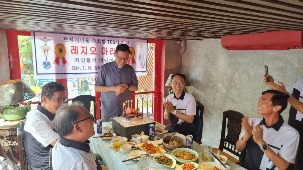 KakaoTalk_20240520_082214784_04.jpg
