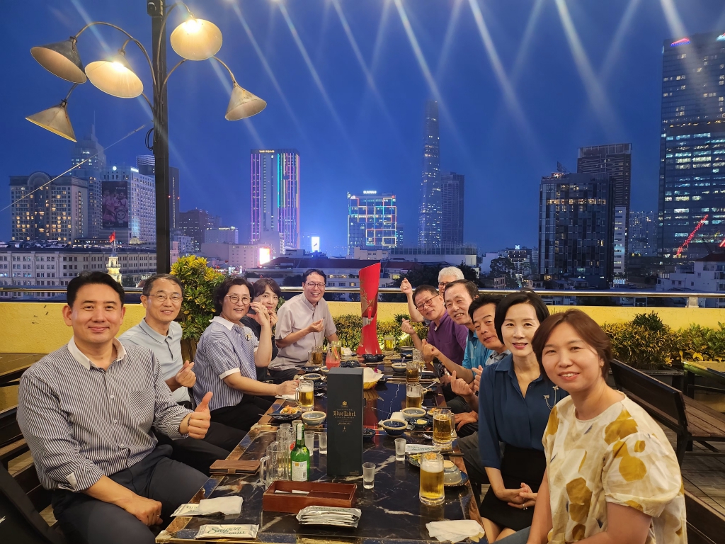 KakaoTalk_20241011_210408517_03.jpg