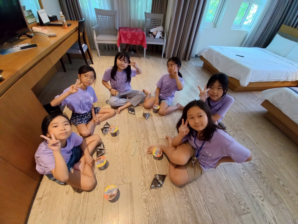 12-00000.jpg