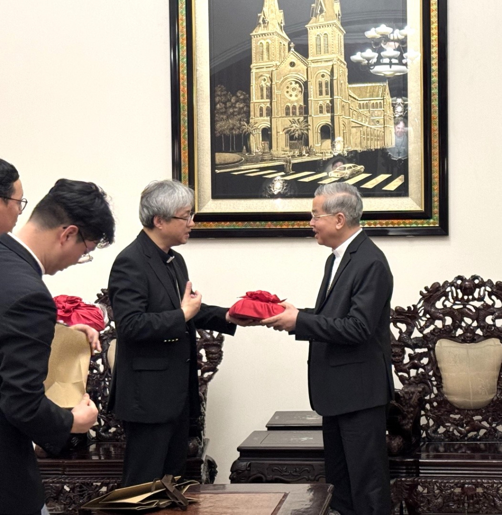KakaoTalk_20250222_095000254_05.jpg